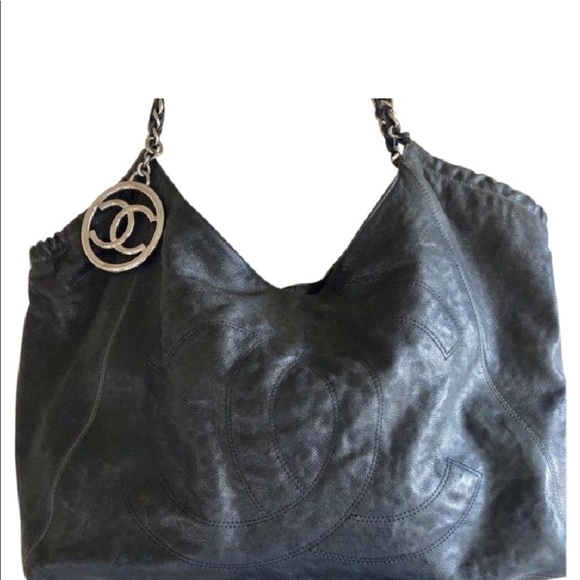 Chanel Lg Coco Cabas Distressed Caviar Leather Bag - Picture 2 of 8